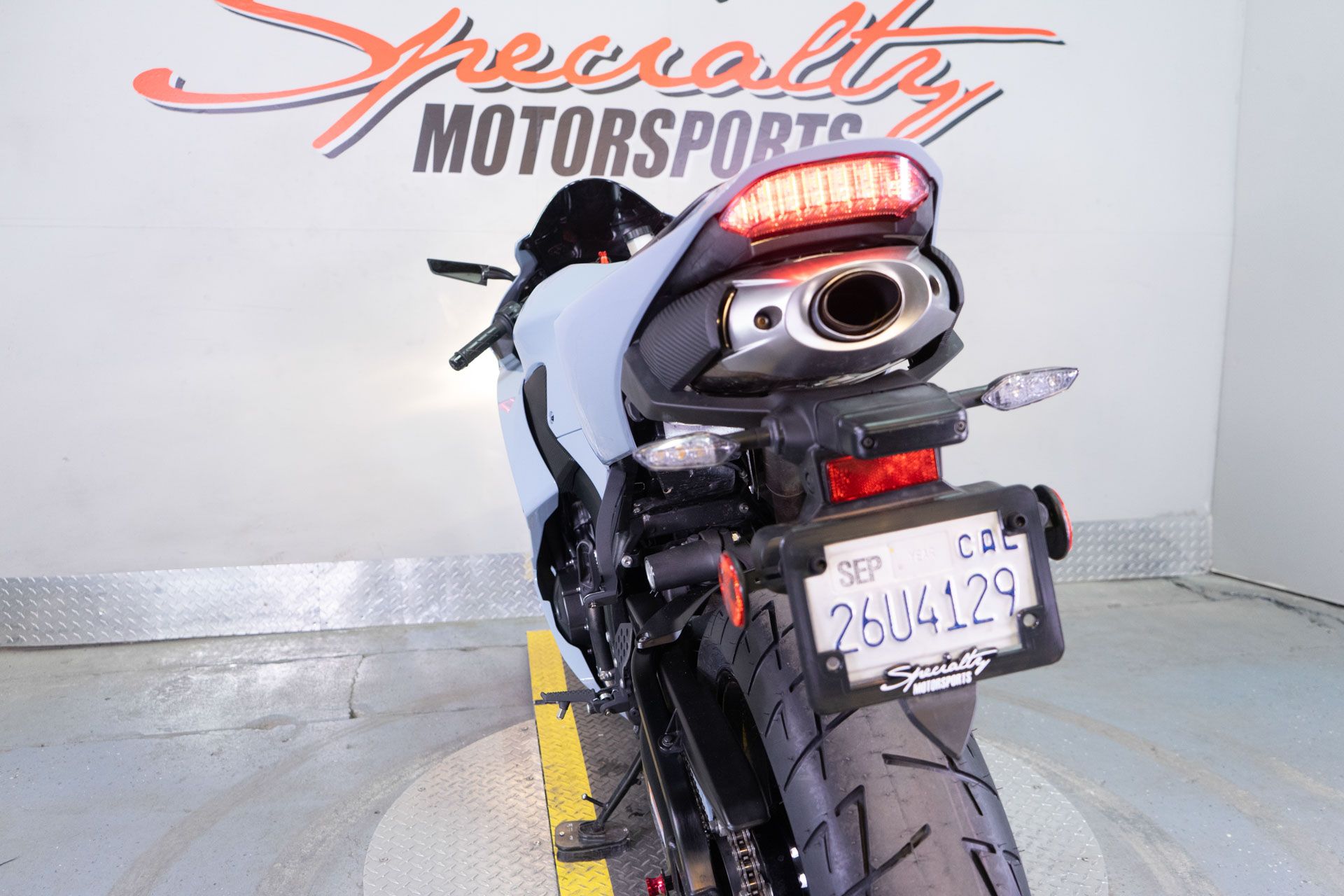 2024 Honda CBR600RR in Sacramento, California - Photo 17