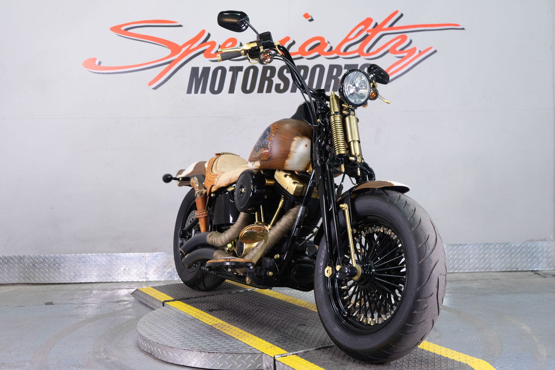 2011 Harley-Davidson Softail® Cross Bones™ in Sacramento, California - Photo 2