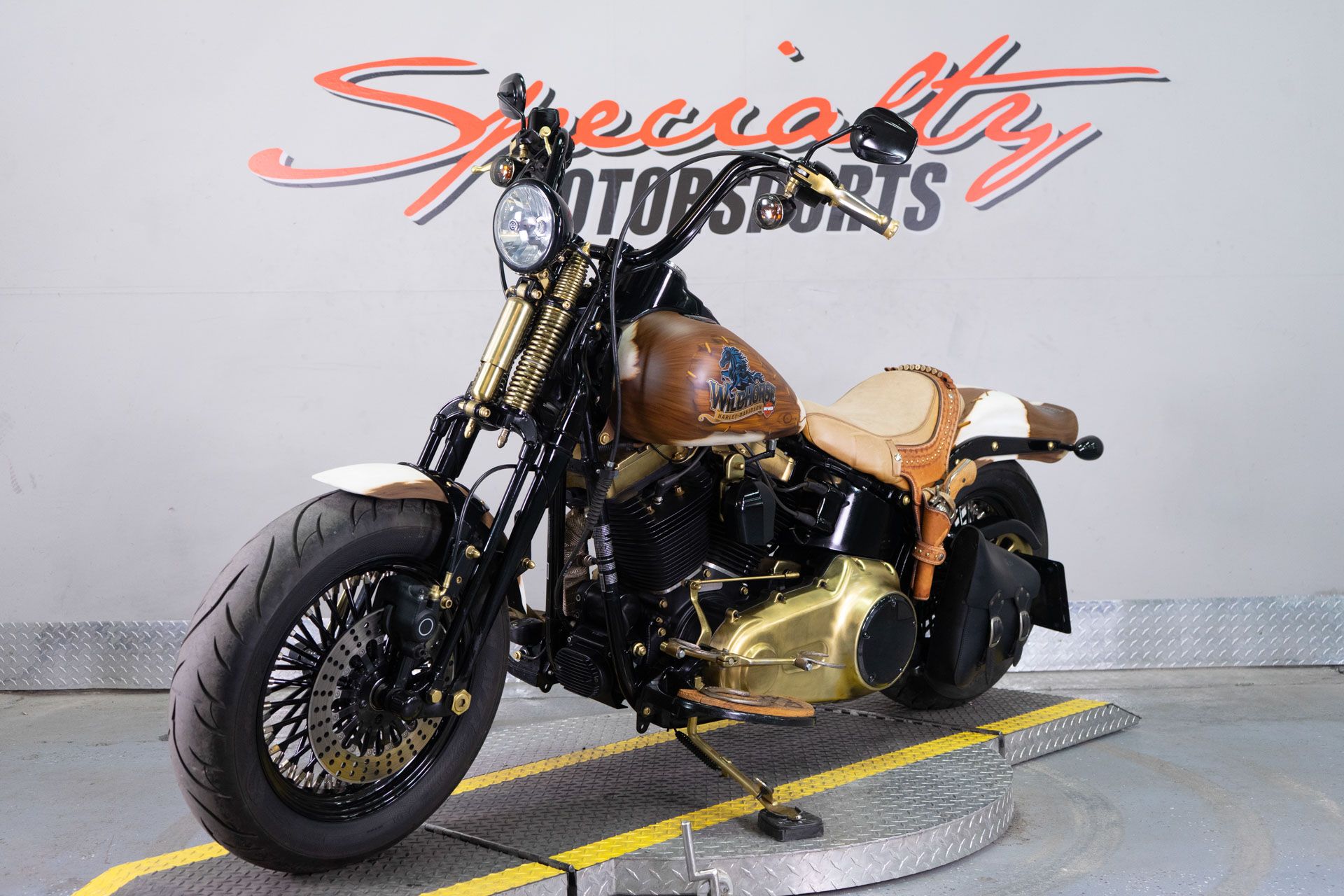 2011 Harley-Davidson Softail® Cross Bones™ in Sacramento, California - Photo 3