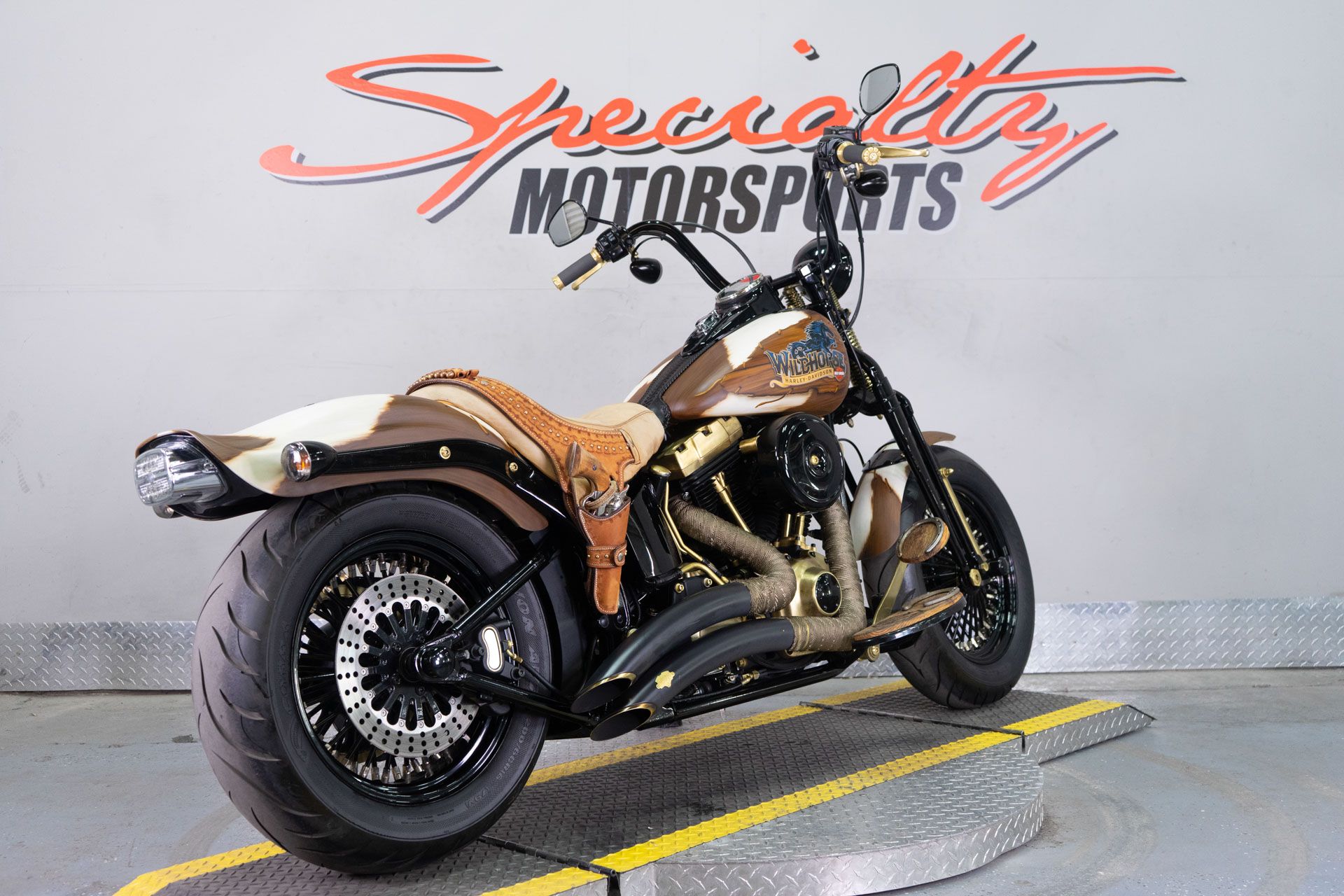 2011 Harley-Davidson Softail® Cross Bones™ in Sacramento, California - Photo 6