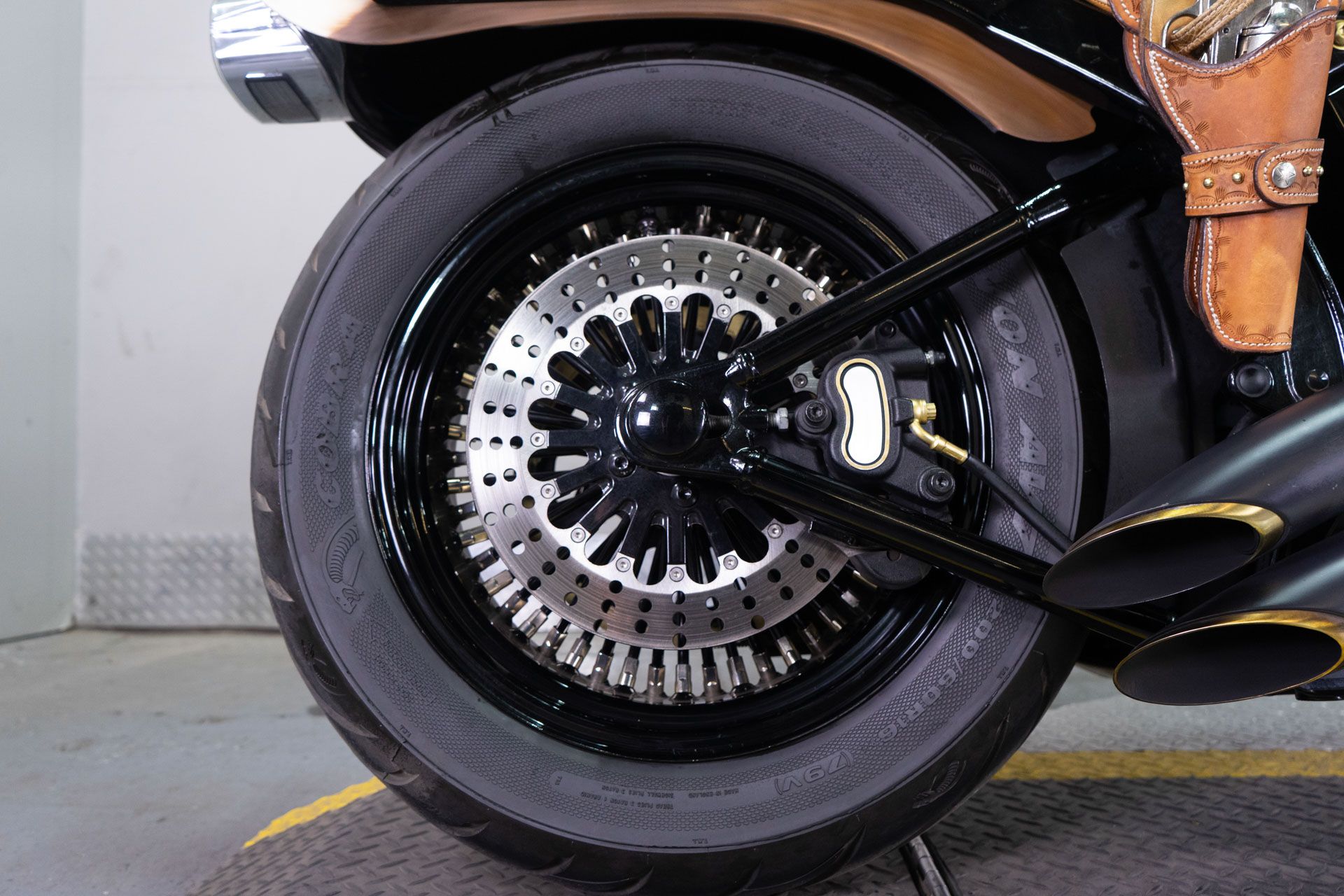 2011 Harley-Davidson Softail® Cross Bones™ in Sacramento, California - Photo 8