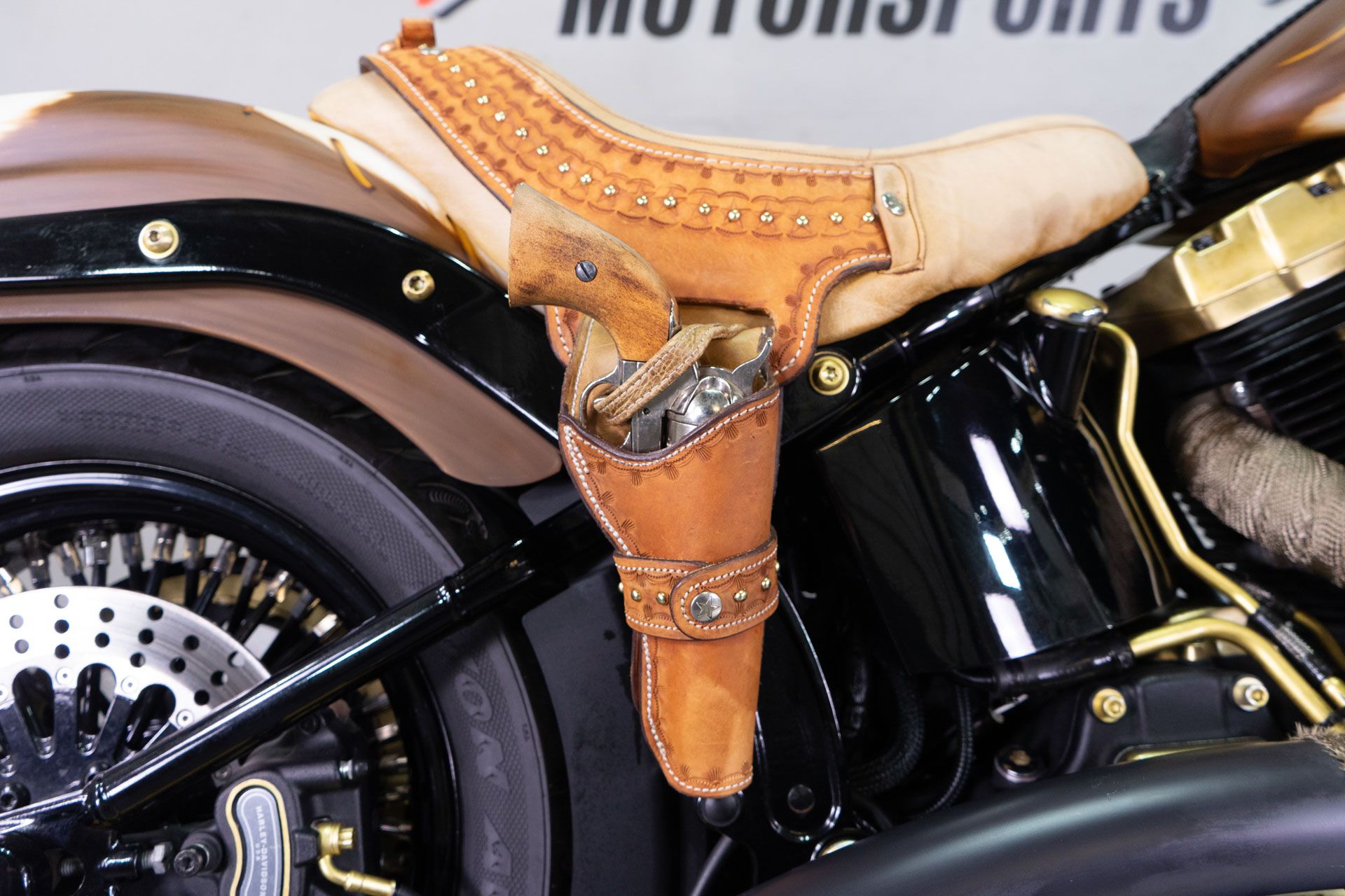 2011 Harley-Davidson Softail® Cross Bones™ in Sacramento, California - Photo 12