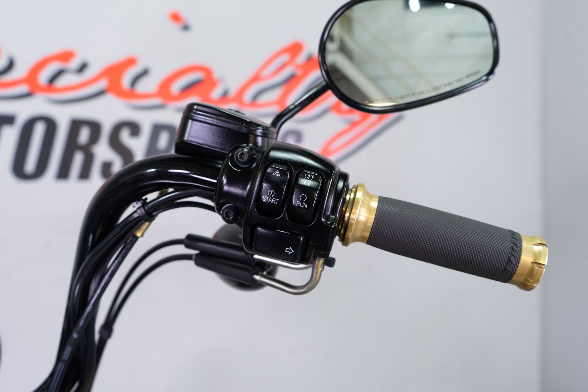 2011 Harley-Davidson Softail® Cross Bones™ in Sacramento, California - Photo 21