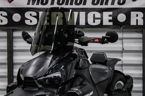 CAN001087 - 2022 - Can-Am - Ryker 900 ACE Left Side Windscreen - Photo 3