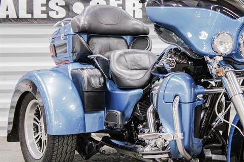 2011 Harley-Davidson Tri Glide® Ultra Classic® in Sacramento, California - Photo 12