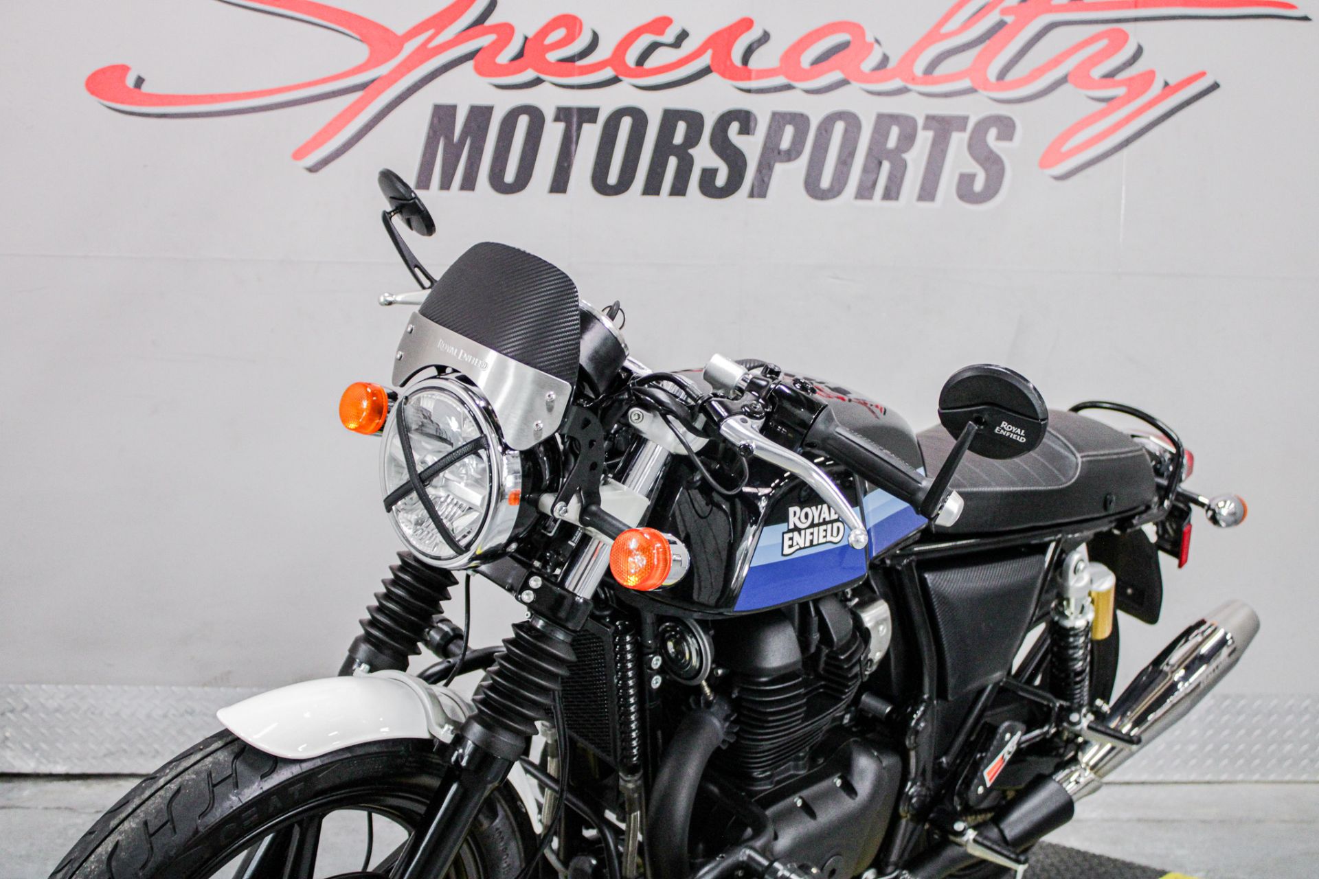 Front Left Zoomed In - Photo 11