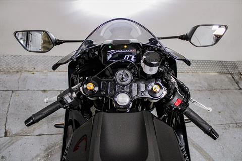 2024 Yamaha YZF-R7 in Sacramento, California - Photo 16