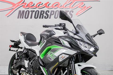 Front Right Zoomed In - Photo 14