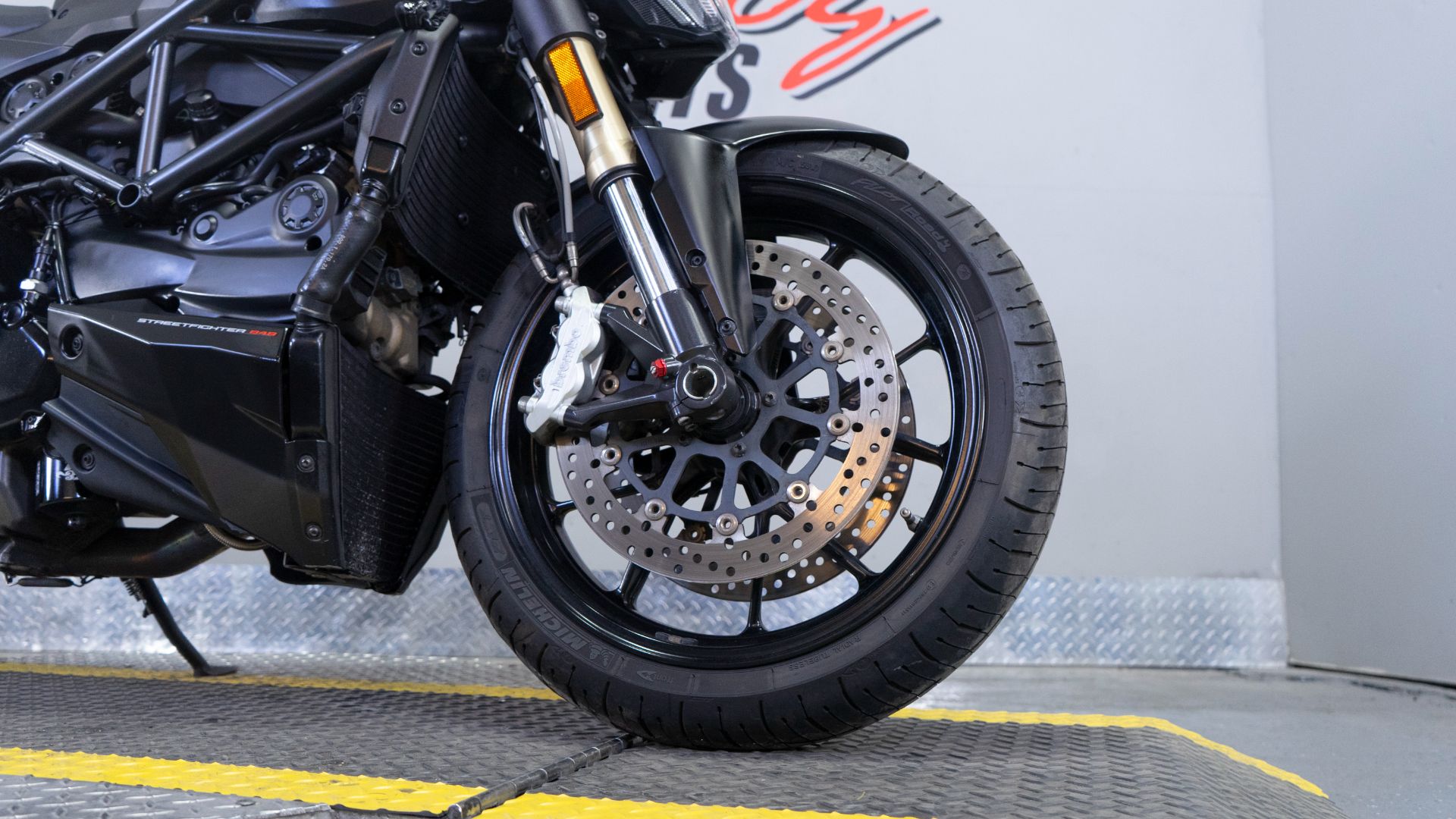 2014 Ducati Streetfighter 848 in Sacramento, California - Photo 10