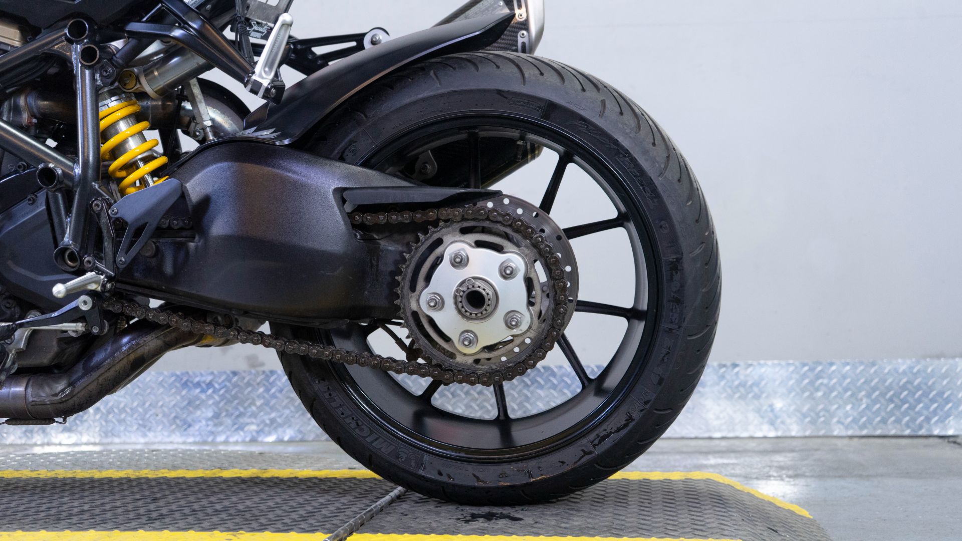 2014 Ducati Streetfighter 848 in Sacramento, California - Photo 18