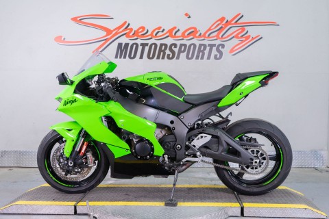 2025 Kawasaki Ninja® ZX™-10R in Sacramento, California - Photo 4