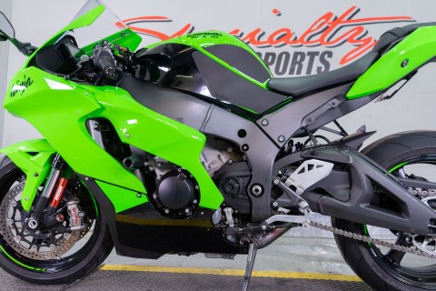 2025 Kawasaki Ninja® ZX™-10R in Sacramento, California - Photo 13