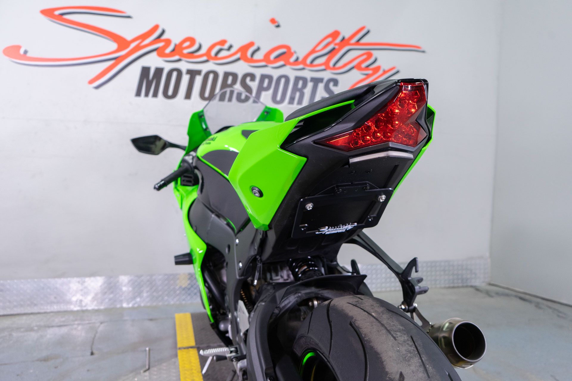 2025 Kawasaki Ninja® ZX™-10R in Sacramento, California - Photo 14