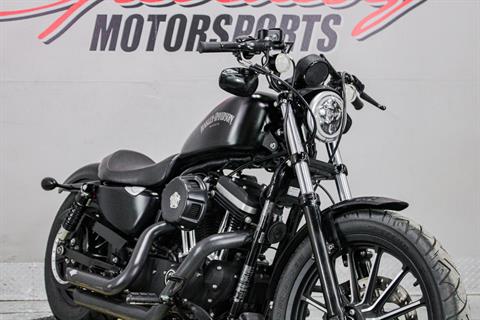 HAR418928 - 2014 - Harley-Davidson - Sportster® Iron 883™ Front Right Zoomed In - Photo 12