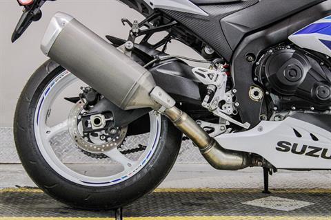 2013 Suzuki GSX-R1000™ 1 Million Commemorative Edition in Sacramento, California - Photo 4