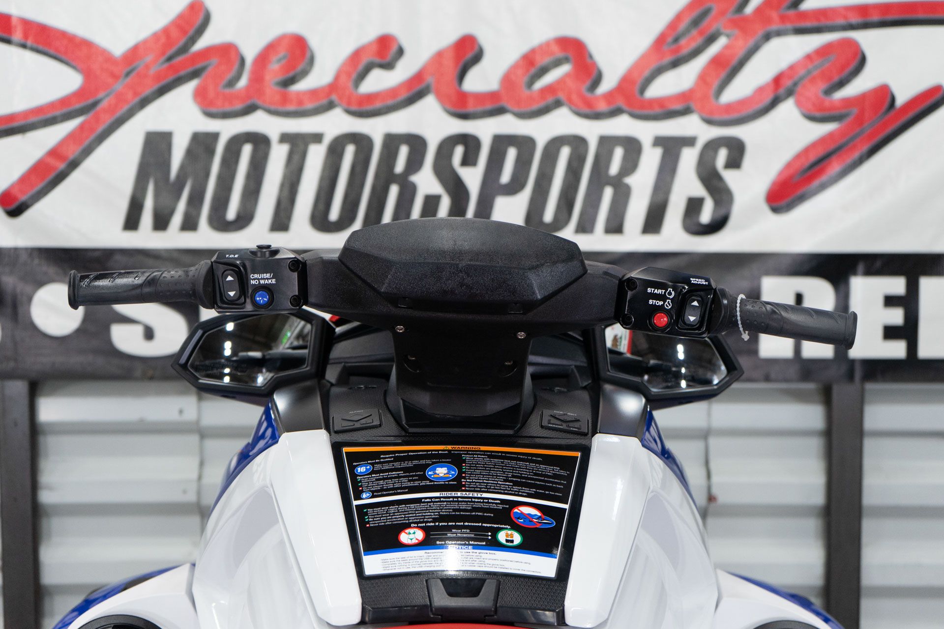 2023 Yamaha VX LIMITED in Sacramento, California - Photo 9