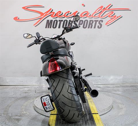 2010 Victory Hammer 8-Ball in Sacramento, California - Photo 5