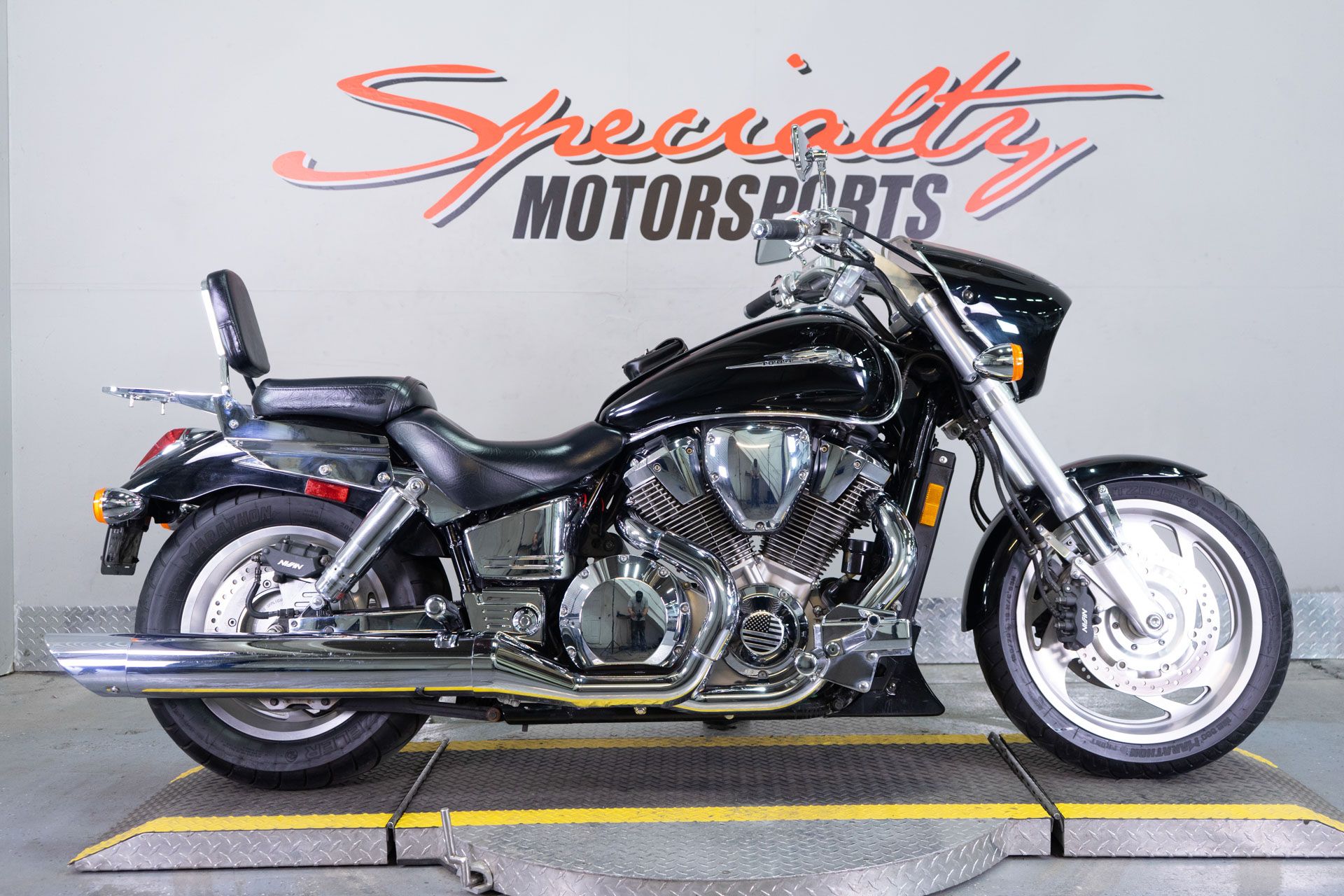 2002 Honda VTX1800 in Sacramento, California - Photo 1