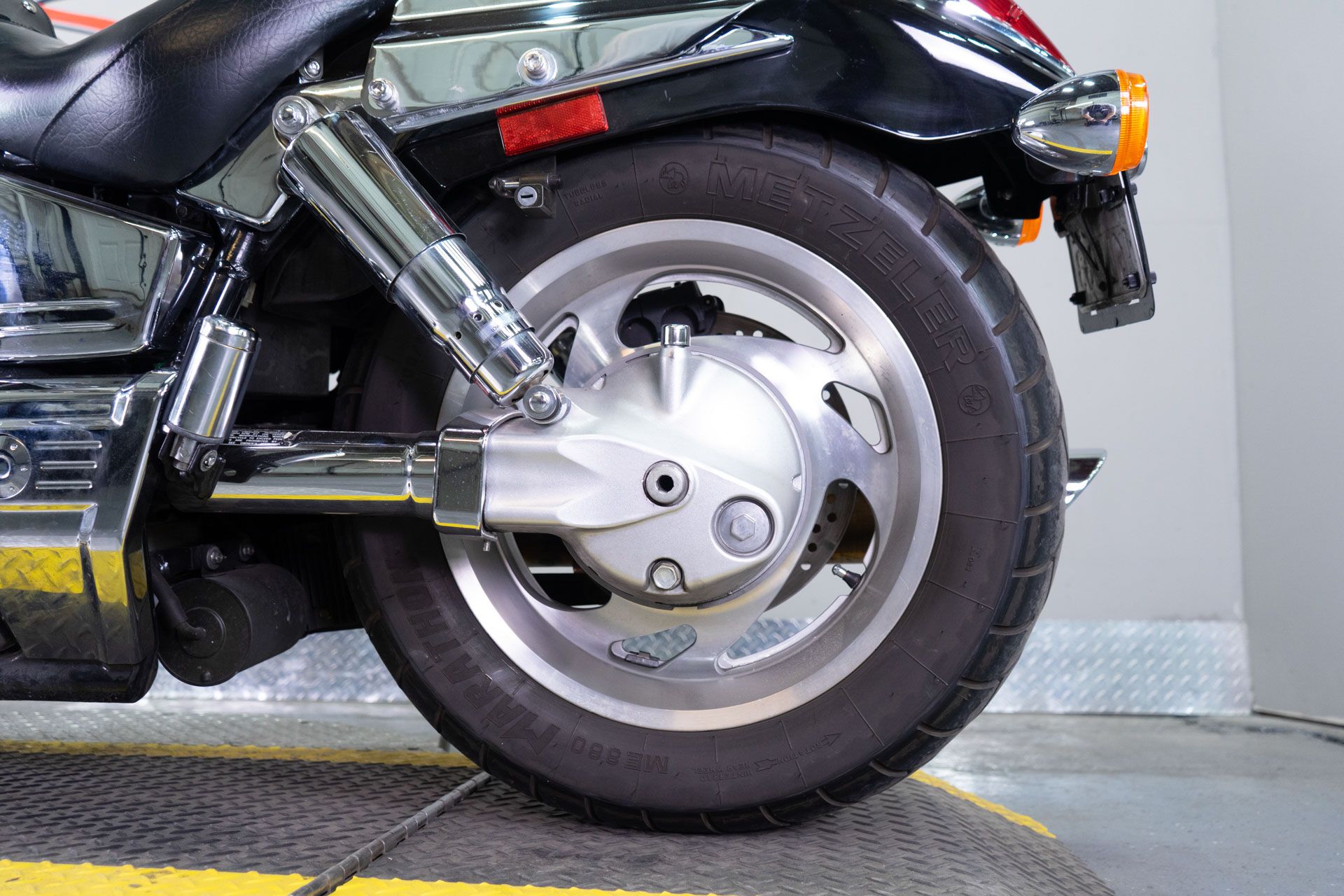 2002 Honda VTX1800 in Sacramento, California - Photo 10