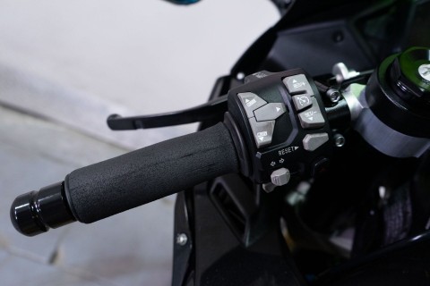 2021 Kawasaki Ninja ZX-10R ABS in Sacramento, California - Photo 13