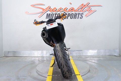 2022 KTM 690 SMC R in Sacramento, California - Photo 6