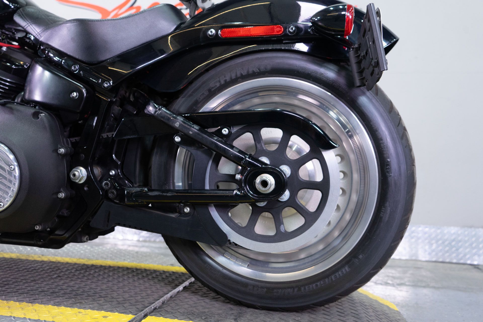 2021 Harley-Davidson Street Bob® 114 in Sacramento, California - Photo 10