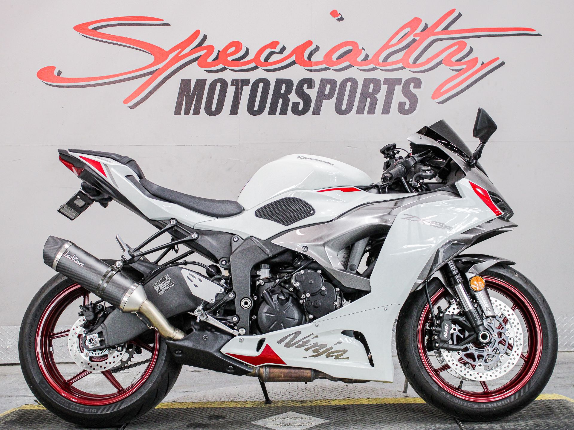 Used 2024 Kawasaki Ninja ZX-6R ABS | Motorcycles in