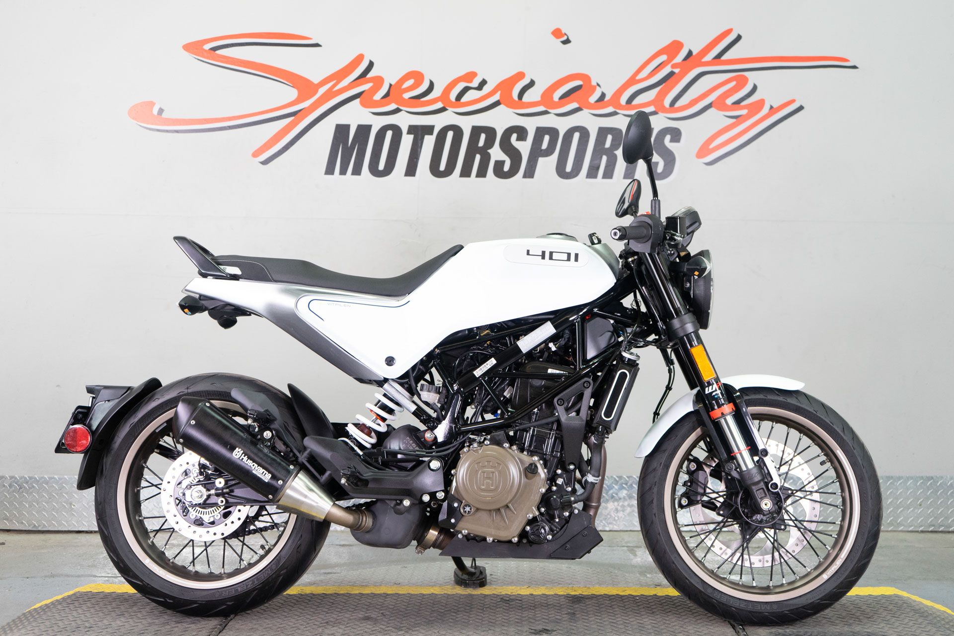 2023 Husqvarna Vitpilen 401 in Sacramento, California - Photo 1