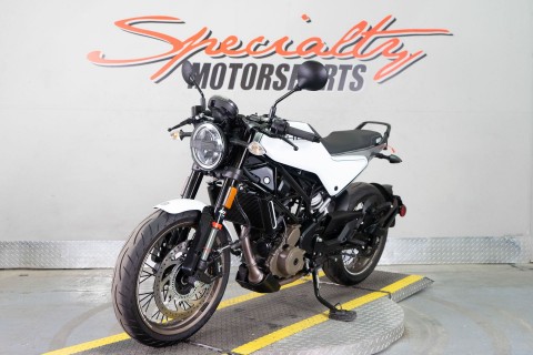 2023 Husqvarna Vitpilen 401 in Sacramento, California - Photo 4