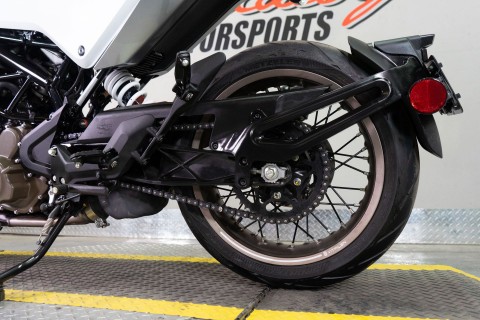 2023 Husqvarna Vitpilen 401 in Sacramento, California - Photo 11