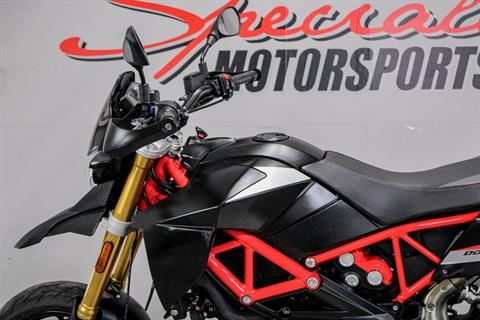 2018 Aprilia Dorsoduro 900 in Sacramento, California - Photo 5