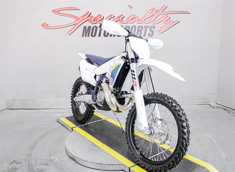 HUS386009 - 2025 - Husqvarna - TX 300  Front Right Side View - Photo 13