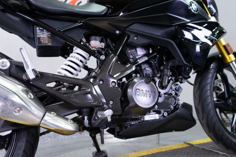 2023 BMW G 310 R in Sacramento, California - Photo 10