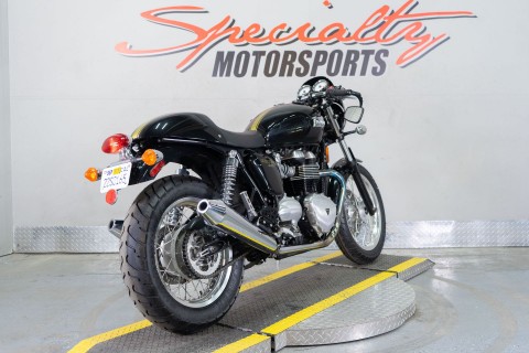 2015 Triumph Thruxton in Sacramento, California - Photo 8