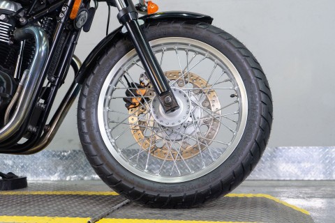 2015 Triumph Thruxton in Sacramento, California - Photo 9