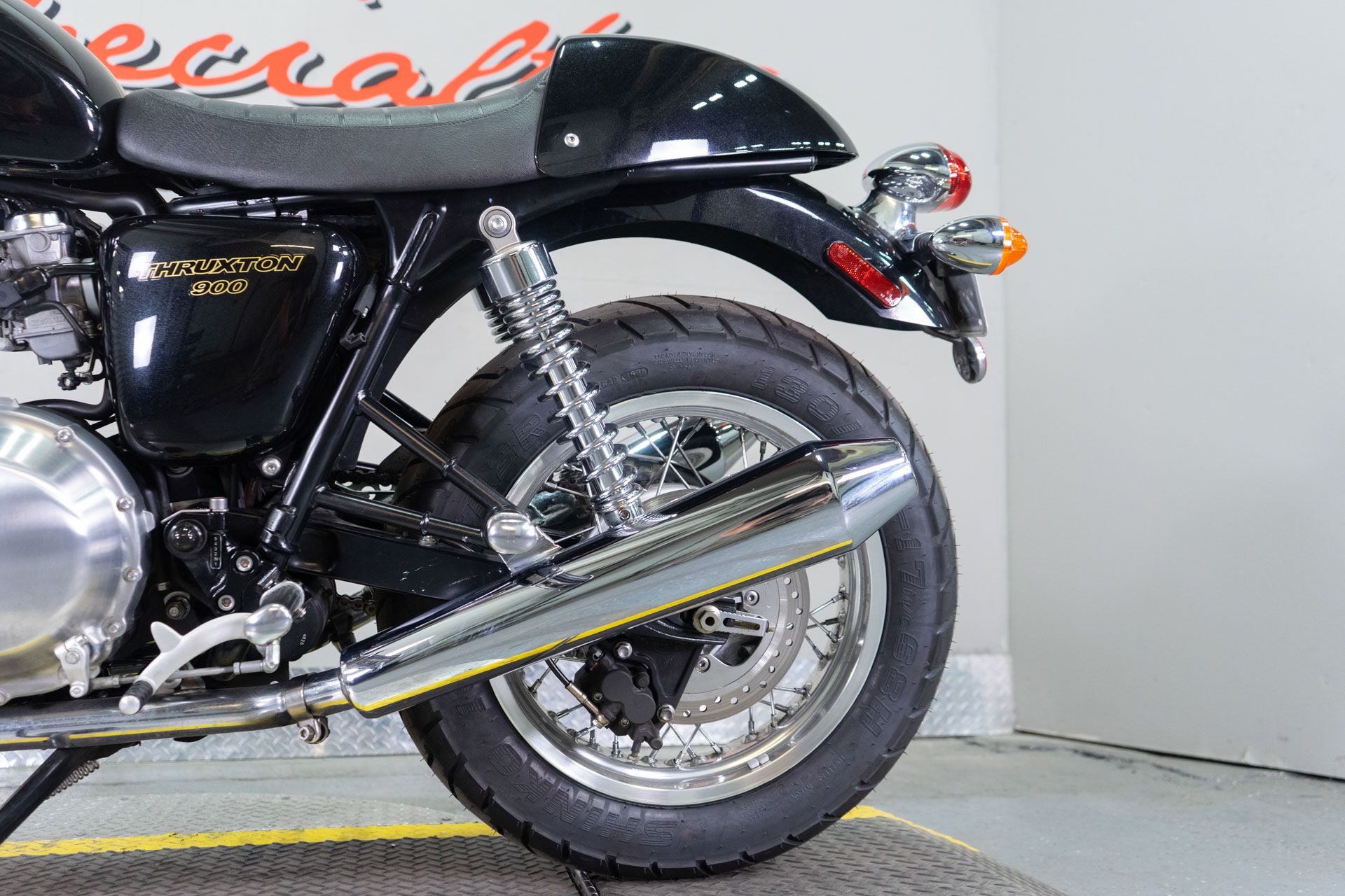 2015 Triumph Thruxton in Sacramento, California - Photo 13