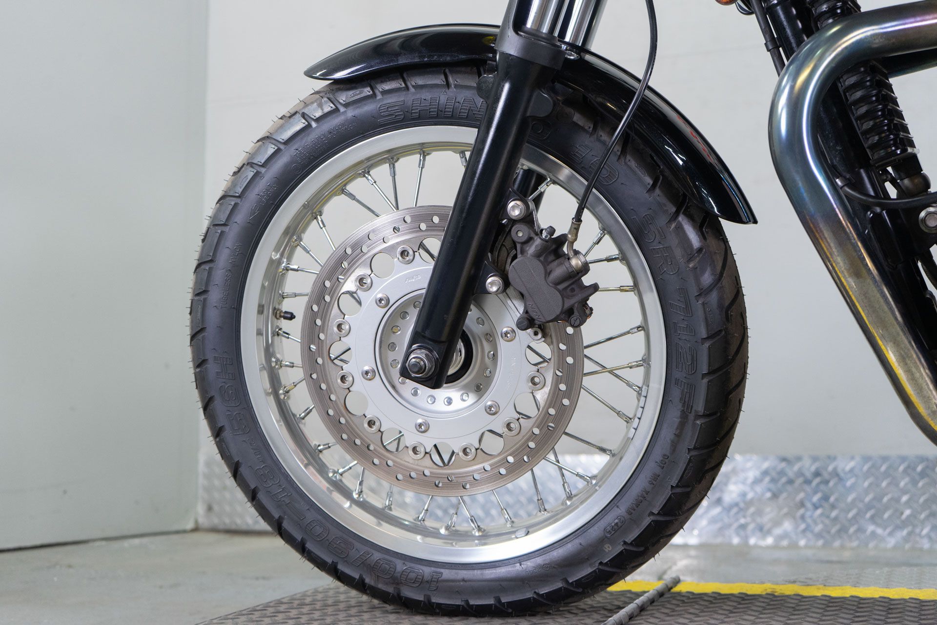 2015 Triumph Thruxton in Sacramento, California - Photo 14