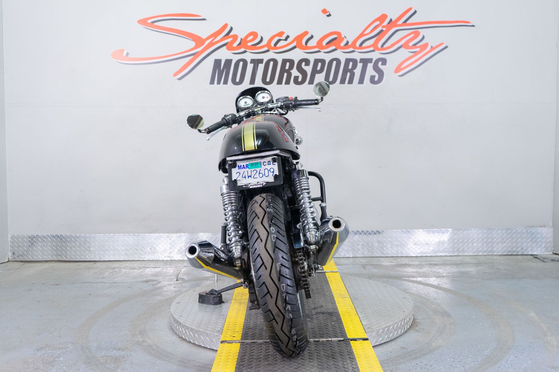 2015 Triumph Thruxton in Sacramento, California - Photo 6