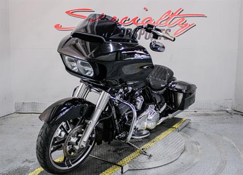 HAR694286 - 2017 - Harley-Davidson - Road Glide® Special Front Left Side View - Photo 10