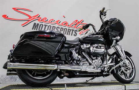 HAR694286 - 2017 - Harley-Davidson - Road Glide® Special  Lower Right Side Angle - Photo 15