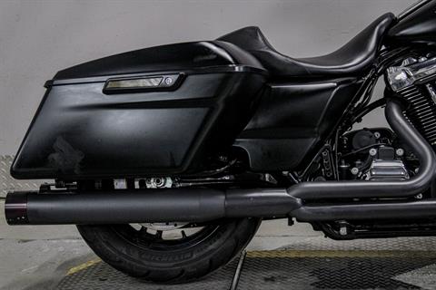 2017 Harley-Davidson Road Glide® Special in Sacramento, California - Photo 4