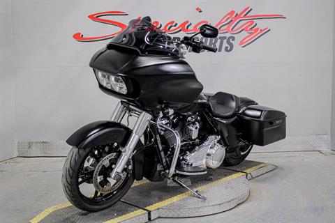 2017 Harley-Davidson Road Glide® Special in Sacramento, California - Photo 10