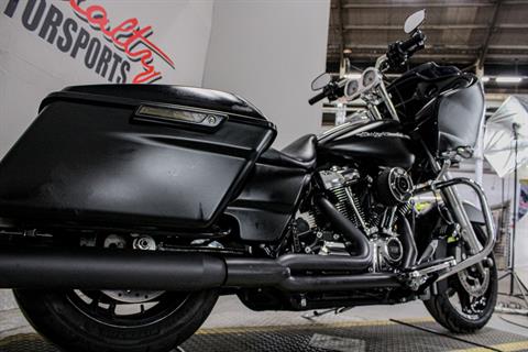 2017 Harley-Davidson Road Glide® Special in Sacramento, California - Photo 15