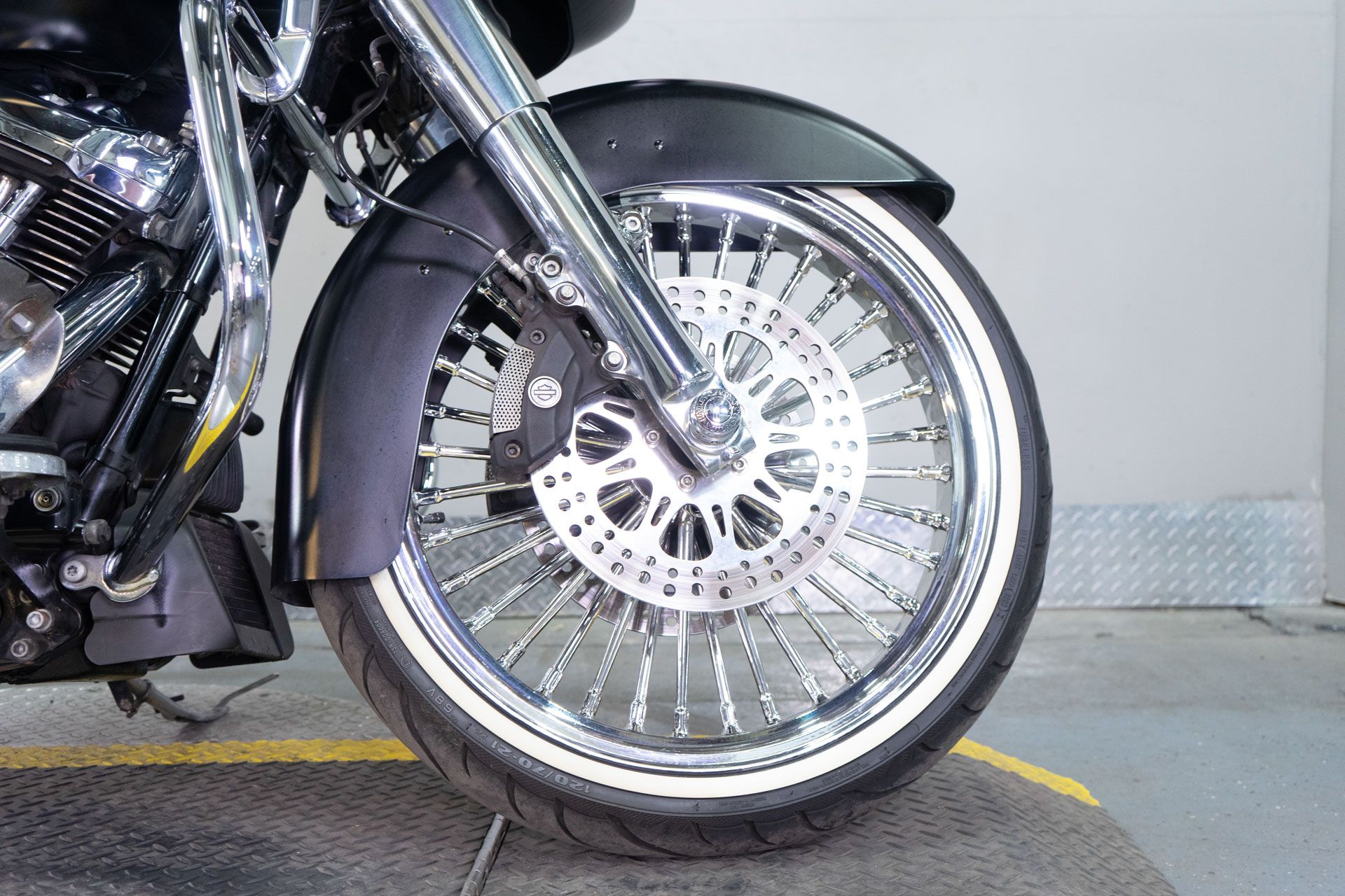 2017 Harley-Davidson Road Glide® Special in Sacramento, California - Photo 7