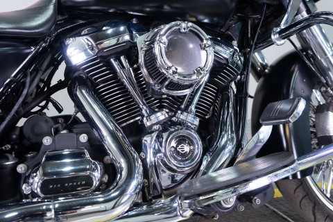 2017 Harley-Davidson Road Glide® Special in Sacramento, California - Photo 10