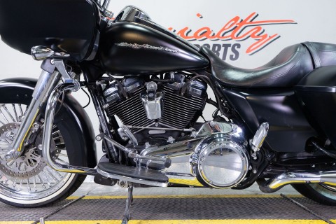 2017 Harley-Davidson Road Glide® Special in Sacramento, California - Photo 13