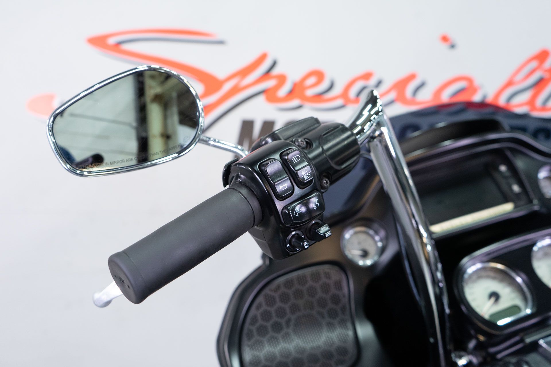 2017 Harley-Davidson Road Glide® Special in Sacramento, California - Photo 14