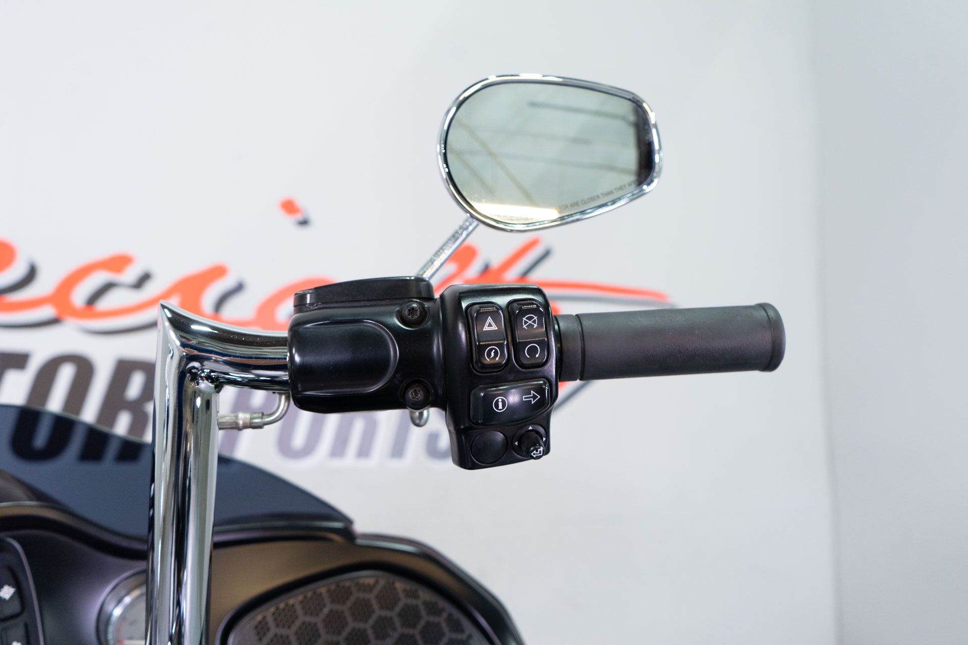 2017 Harley-Davidson Road Glide® Special in Sacramento, California - Photo 16