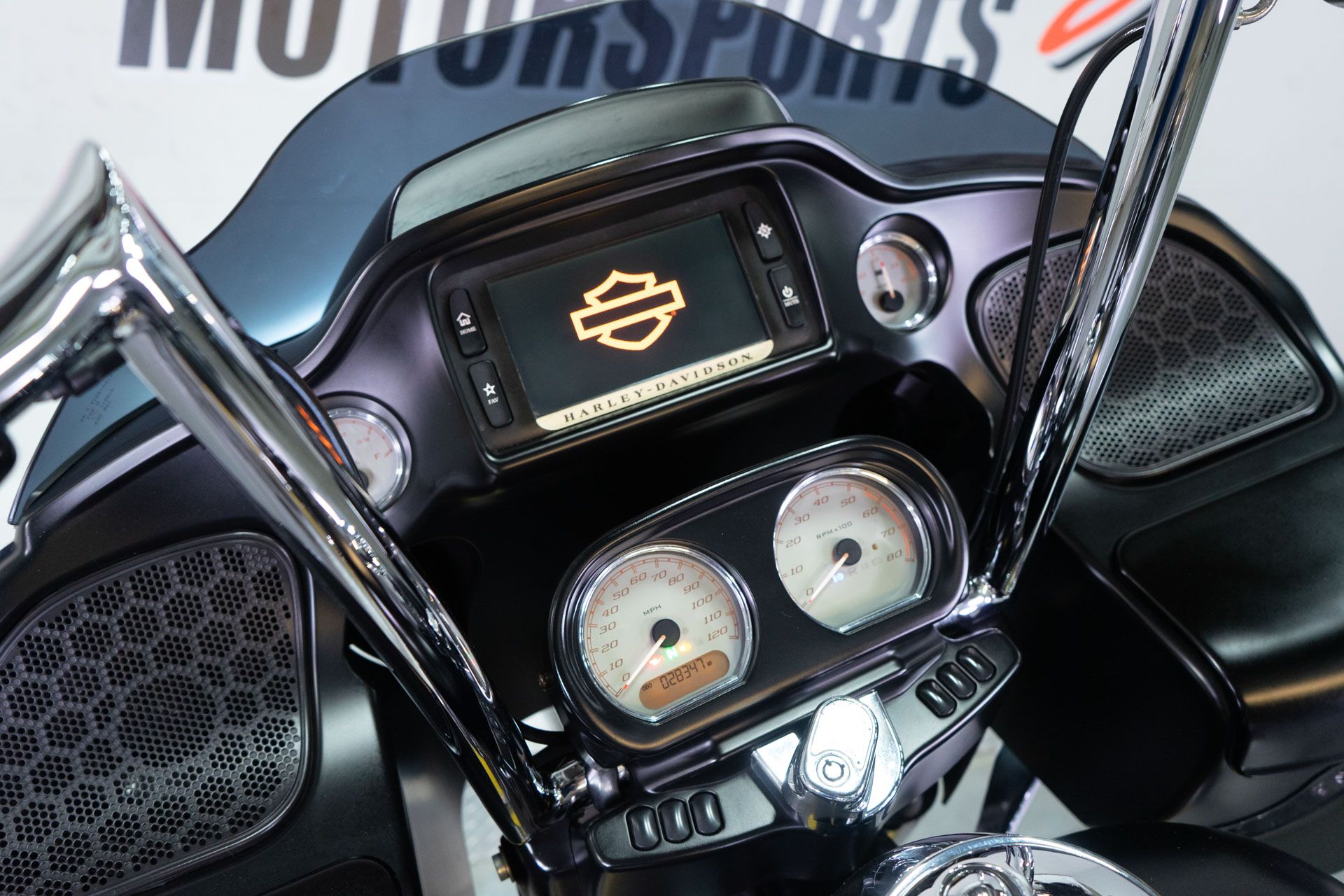 2017 Harley-Davidson Road Glide® Special in Sacramento, California - Photo 21