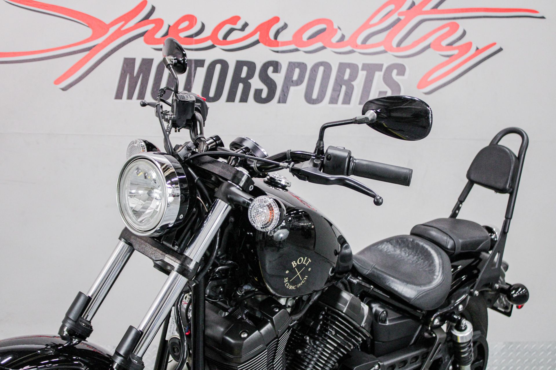 Front Left Zoomed In - Photo 11